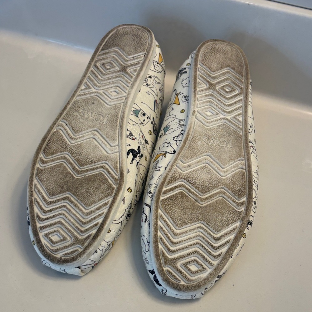 TOMS Slip-On Canvas Shoes with Multicolor Dog Print - Cream - Picture 8 of 8
